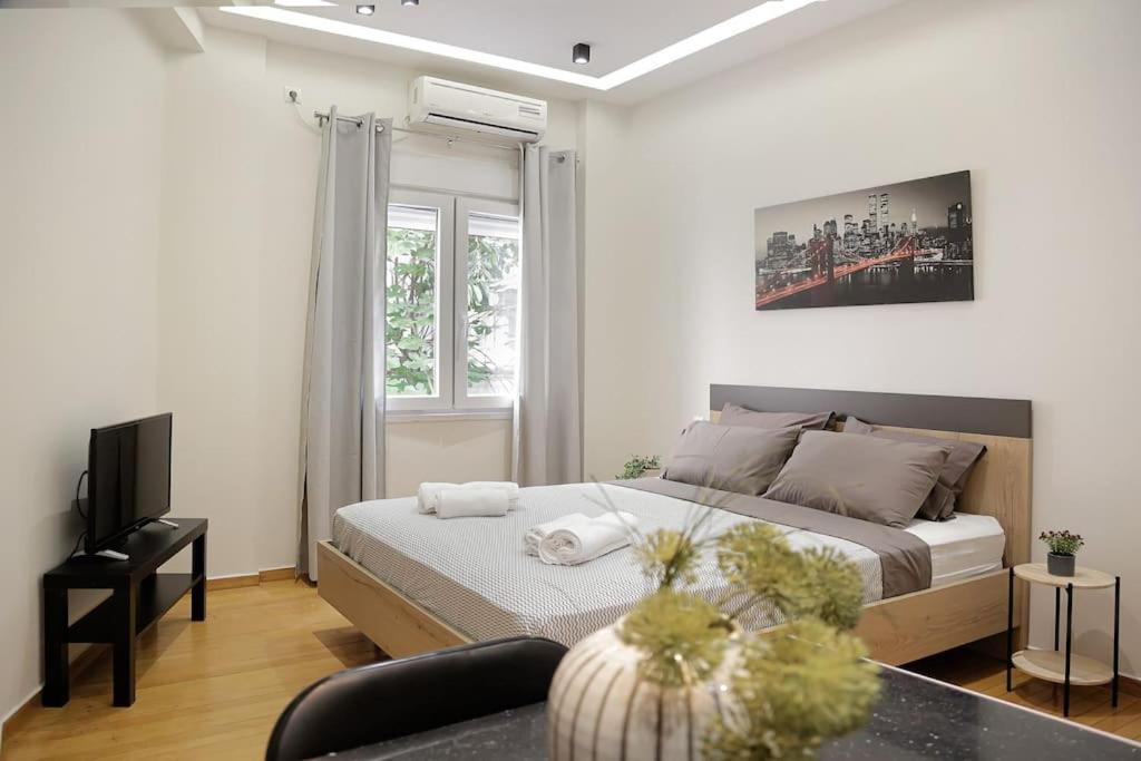 Apartment At Eksarhia Center 아테네 외부 사진